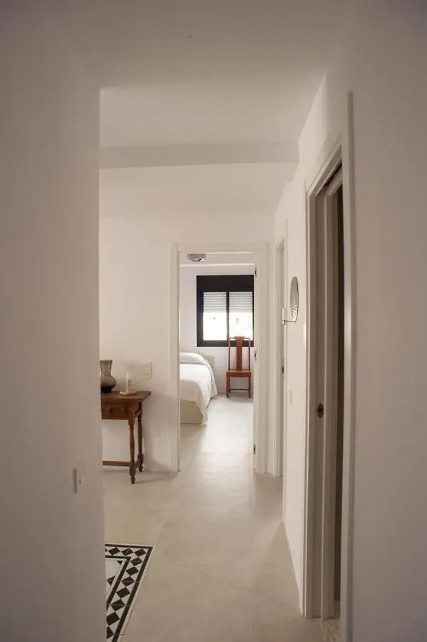 Three Bedroom Apartment In Top Location Estepona