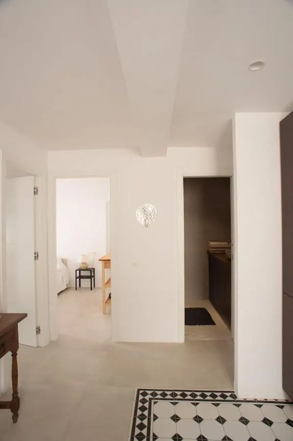 Three Bedroom Apartment In Top Location Estepona