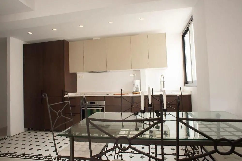 Three Bedroom Apartment In Top Location Estepona